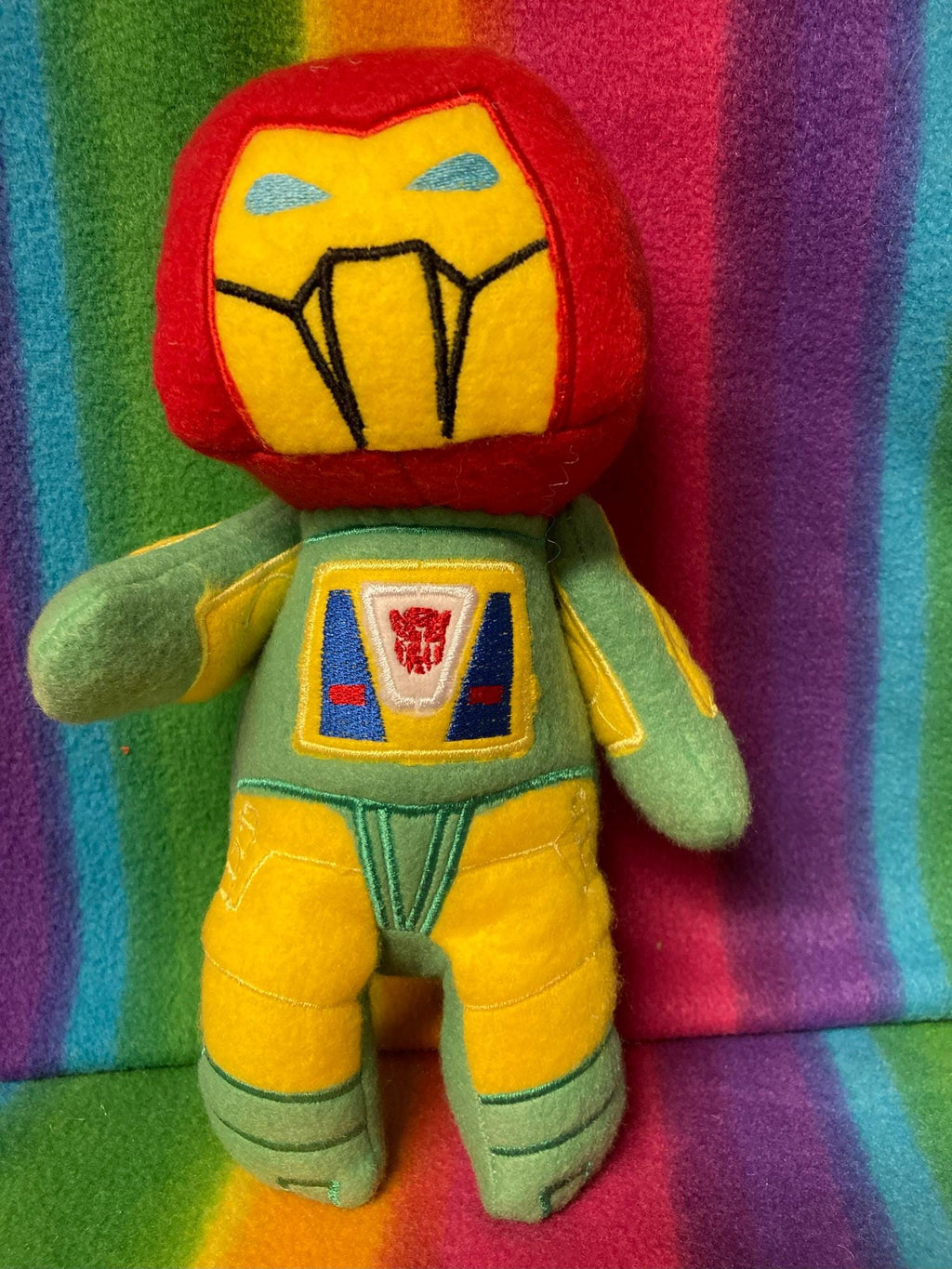 TF G1 Minibots Bumblebee Beachcomber Seaspray Huffer Cosmos Brawn Powerglide Cliffjumper Gears Plush Plushie